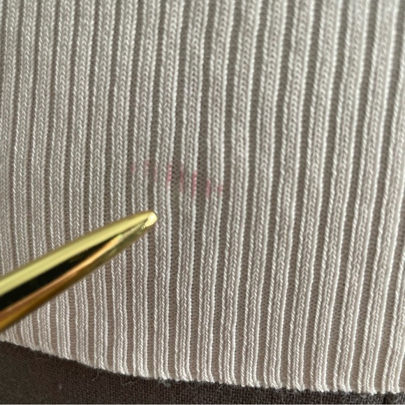 LOULOU light pink quarter sleeved ribbed top with beading - Picture 8 of 8